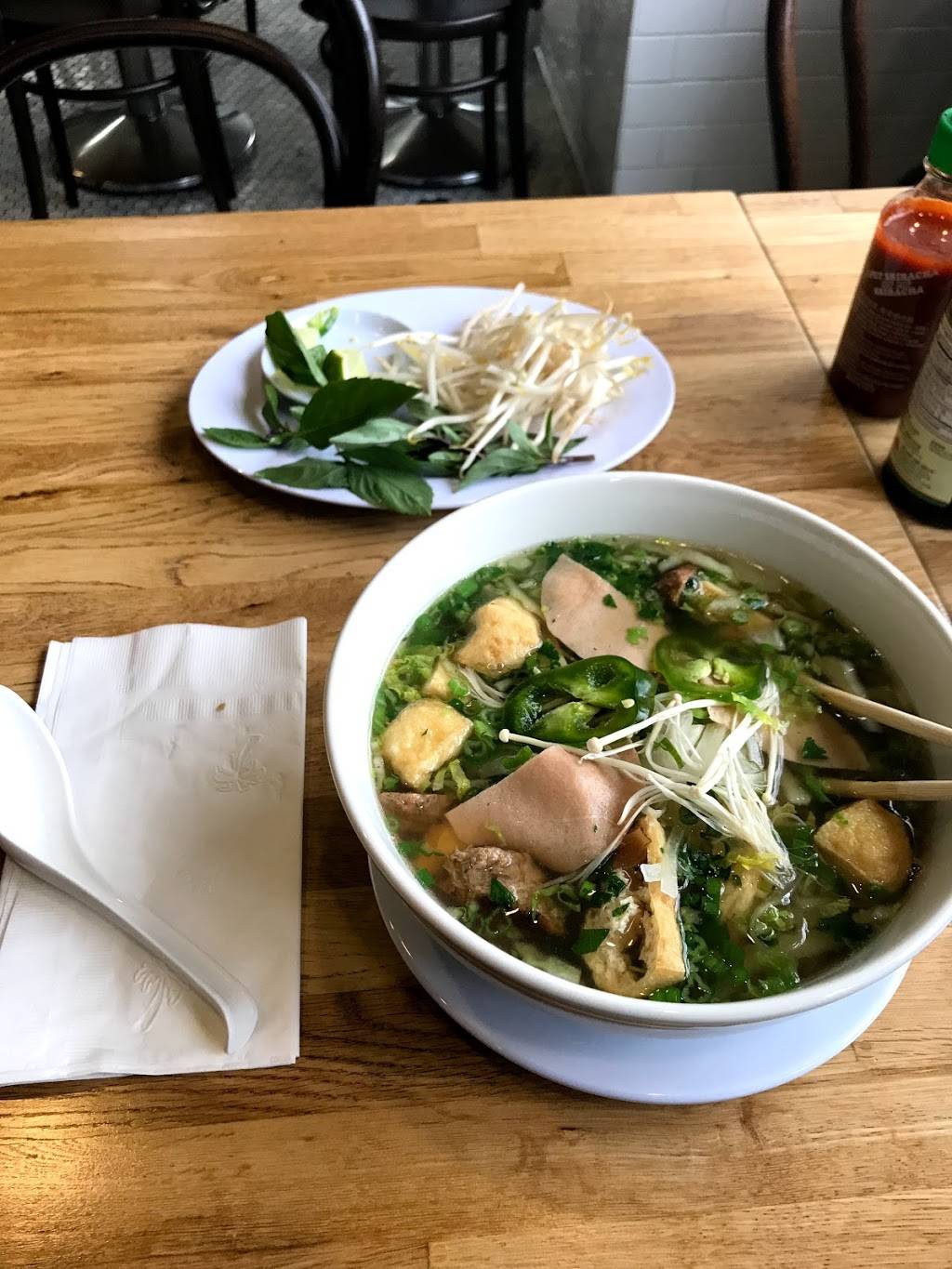 Cute Teas | restaurant | 201 W Center Street Promenade, Anaheim, CA 92805, USA | 7143221659 OR +1 714-322-1659