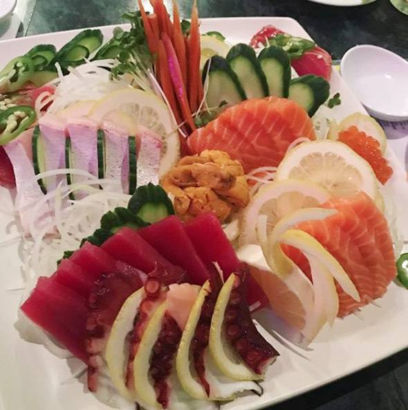 Kyoto Sushi West Hills CA | restaurant | 22906 Vanowen St, West Hills, CA 91307, USA | 8187039132 OR +1 818-703-9132