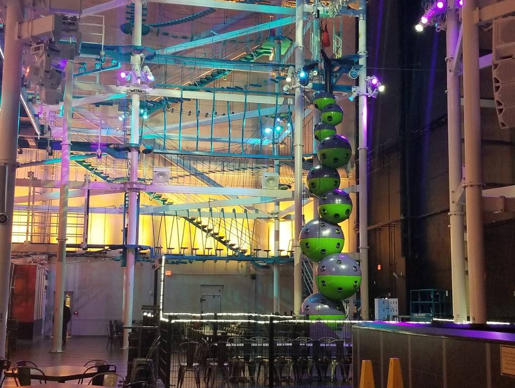 Blaze Pizza | meal takeaway | 40 Sargent Dr, New Haven, CT 06511, USA | 2032838116 OR +1 203-283-8116