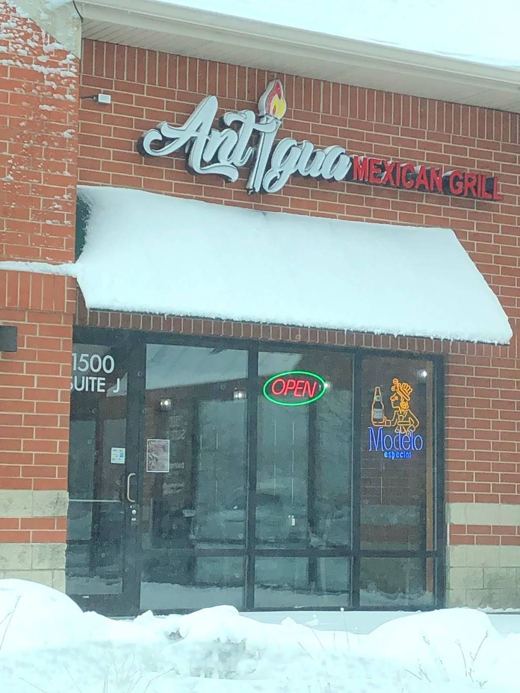 Antigua Mexican Grill | restaurant | 1500 Carlemont Dr, Crystal Lake, IL 60014, USA | 8155263078 OR +1 815-526-3078
