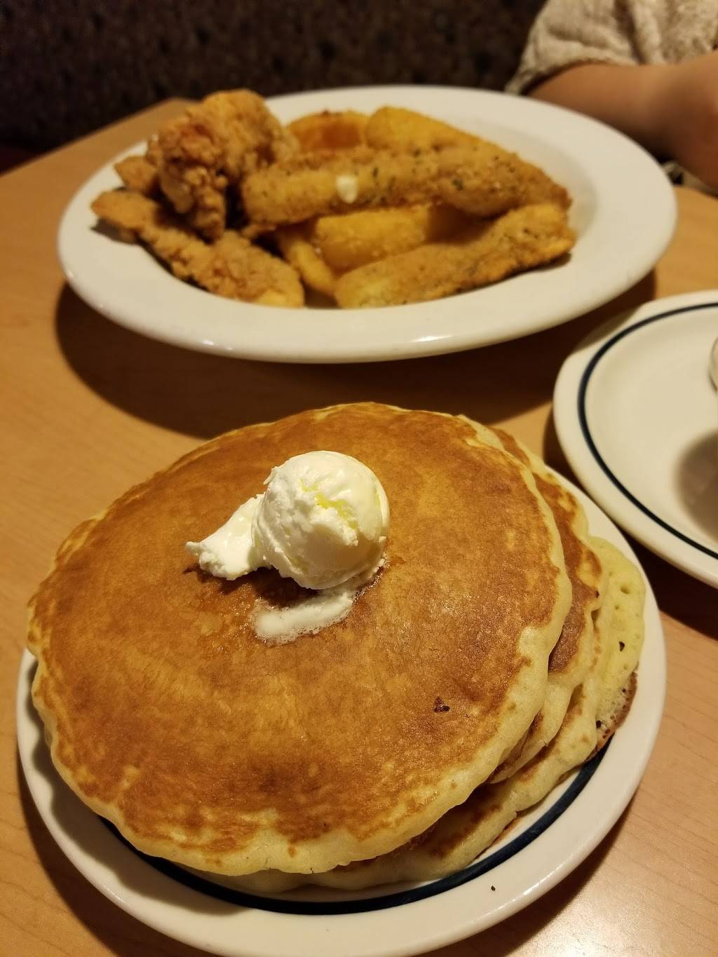 IHOP | restaurant | 702 S Citrus Ave, Covina, CA 91723, USA | 6269661241 OR +1 626-966-1241