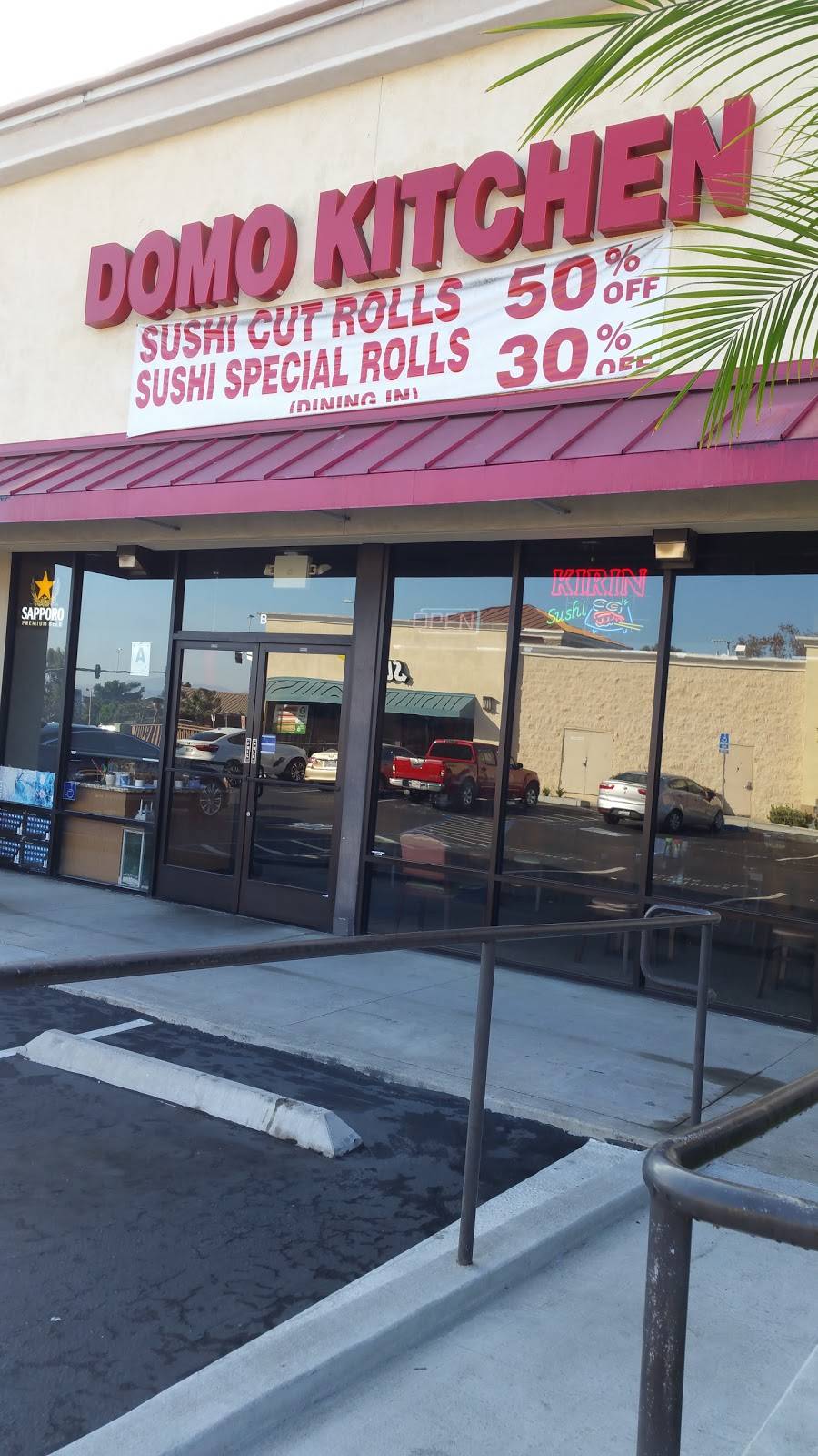 Domo Kitchen | restaurant | 9353 Clairemont Mesa Blvd, San Diego, CA 92123, USA | 8582791663 OR +1 858-279-1663