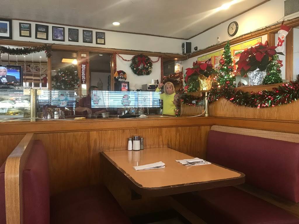 Burgundy Restaurant | restaurant | 5959 W Irving Park Rd, Chicago, IL 60634, USA | 7732834114 OR +1 773-283-4114