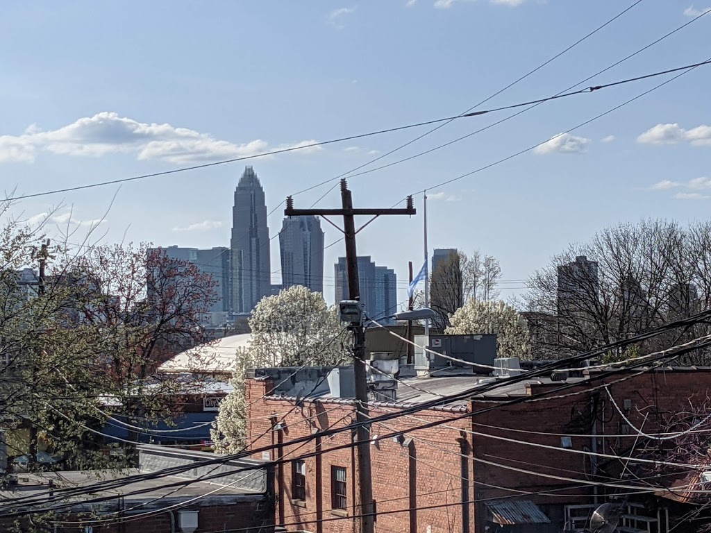 Whiskey Warehouse | restaurant | 1221 The Plaza, Charlotte, NC 28205, USA | 7043347005 OR +1 704-334-7005