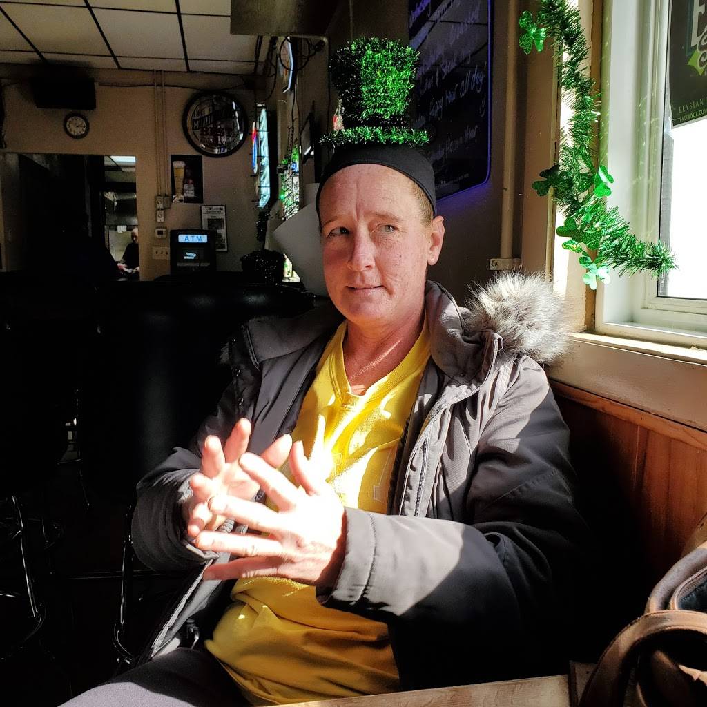 Stumpys Bar & Grill | restaurant | 423 Main St, Duncombe, IA 50532, USA | 5155434222 OR +1 515-543-4222