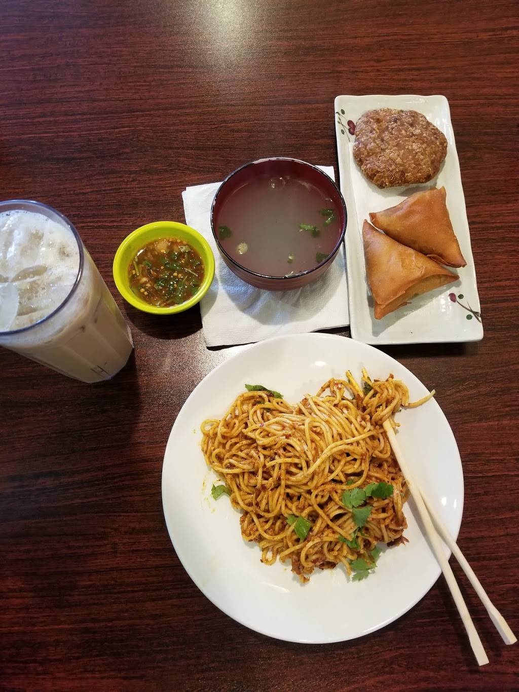 Dingdi Myanmar Restaurant | restaurant | 1165 S Stemmons Fwy #184, Lewisville, TX 75067, USA | 2145139323 OR +1 214-513-9323