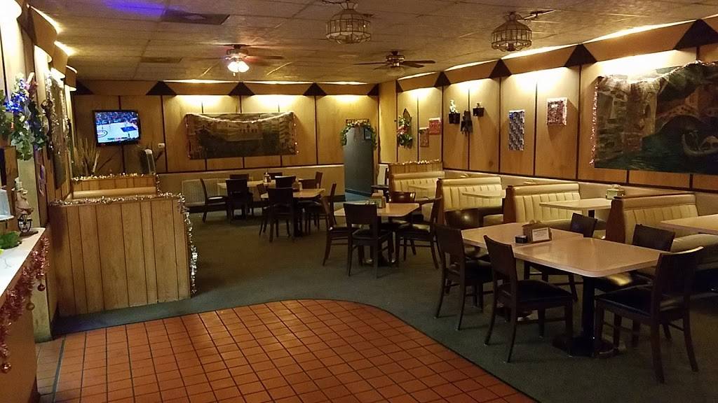 Little Italy | restaurant | 627 S San Jacinto Ave, San Jacinto, CA 92583, USA | 9516544443 OR +1 951-654-4443