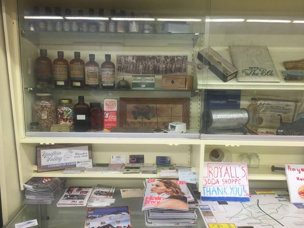 Royalls Soda Shop Inc | restaurant | 128 W Main St, Elkin, NC 28621, USA | 3368350028 OR +1 336-835-0028