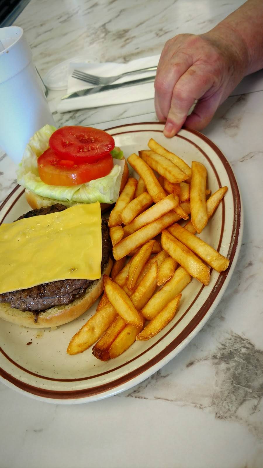 Happys Grill | restaurant | 9229 Lawyers Rd e, Mint Hill, NC 28227, USA | 9802247233 OR +1 980-224-7233