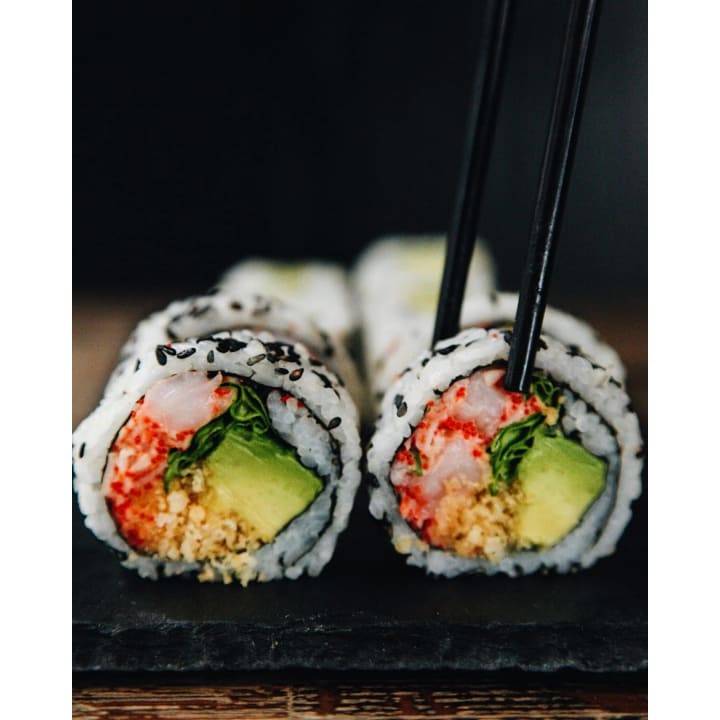 Sushi Shop | restaurant | 2808 Boulevard Saint-Charles, Kirkland, QC H9H 3B6, Canada | 5146740868 OR +1 514-674-0868