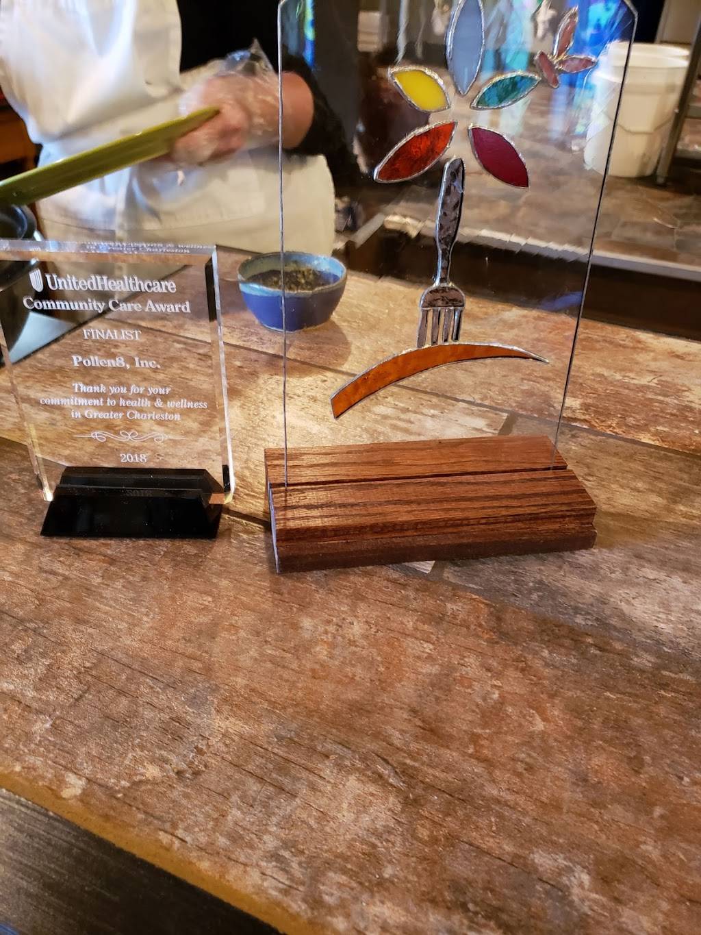 Cafe Appalachia | restaurant | 206 D St, South Charleston, WV 25303, USA | 6812655160 OR +1 681-265-5160