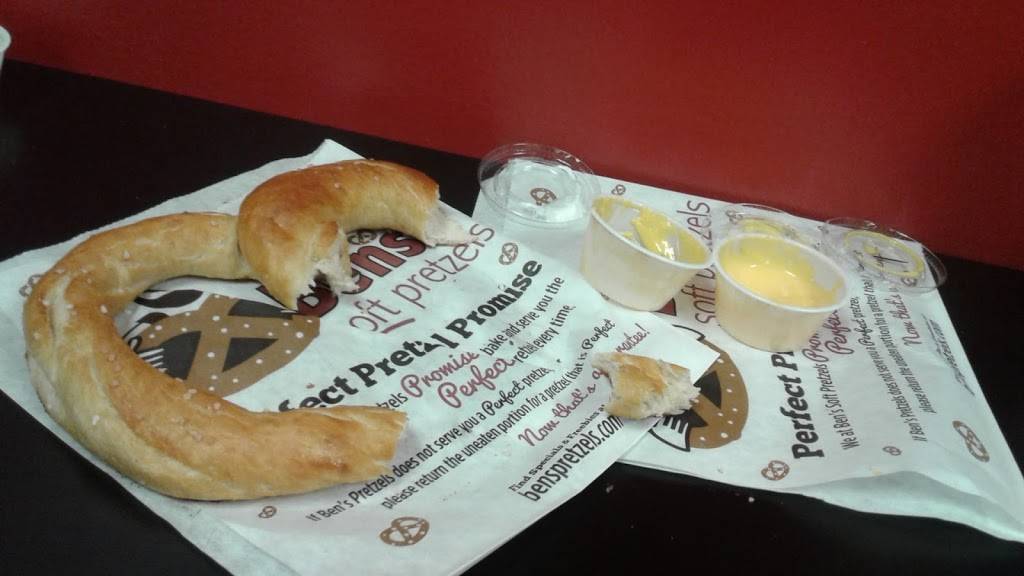 Bens Soft Pretzels | meal takeaway | 14169 S Bell Rd, Homer Glen, IL 60491, USA | 7088790515 OR +1 708-879-0515