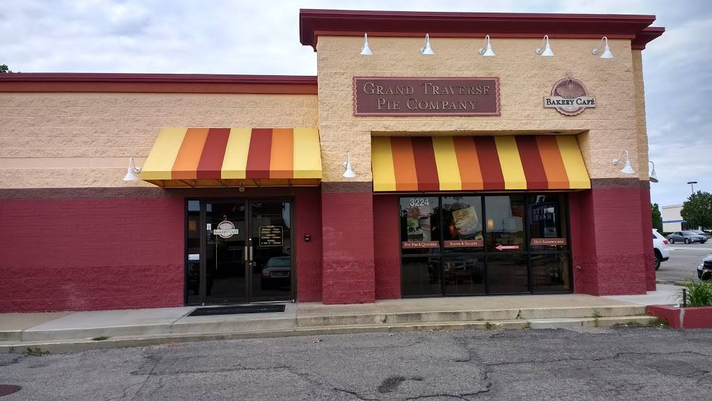 Grand Traverse Pie Company | restaurant | 3224 28th St SE, Kentwood, MI 49512, USA | 6169777600 OR +1 616-977-7600
