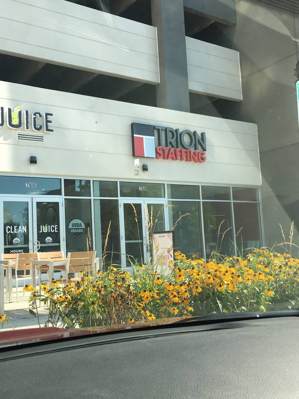 Clean Juice | restaurant | 766 W Big Beaver Rd, Troy, MI 48084, USA | 2485099100 OR +1 248-509-9100