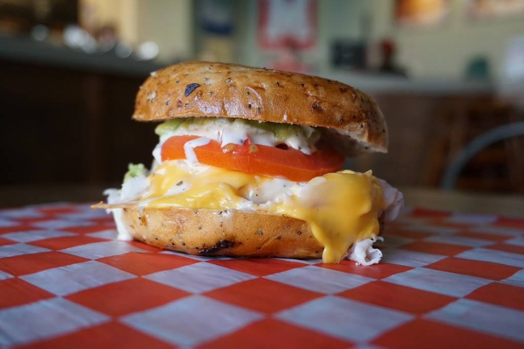 Sullys Steamers | bakery | 6 E Washington St, Greenville, SC 29601, USA | 8645096061 OR +1 864-509-6061