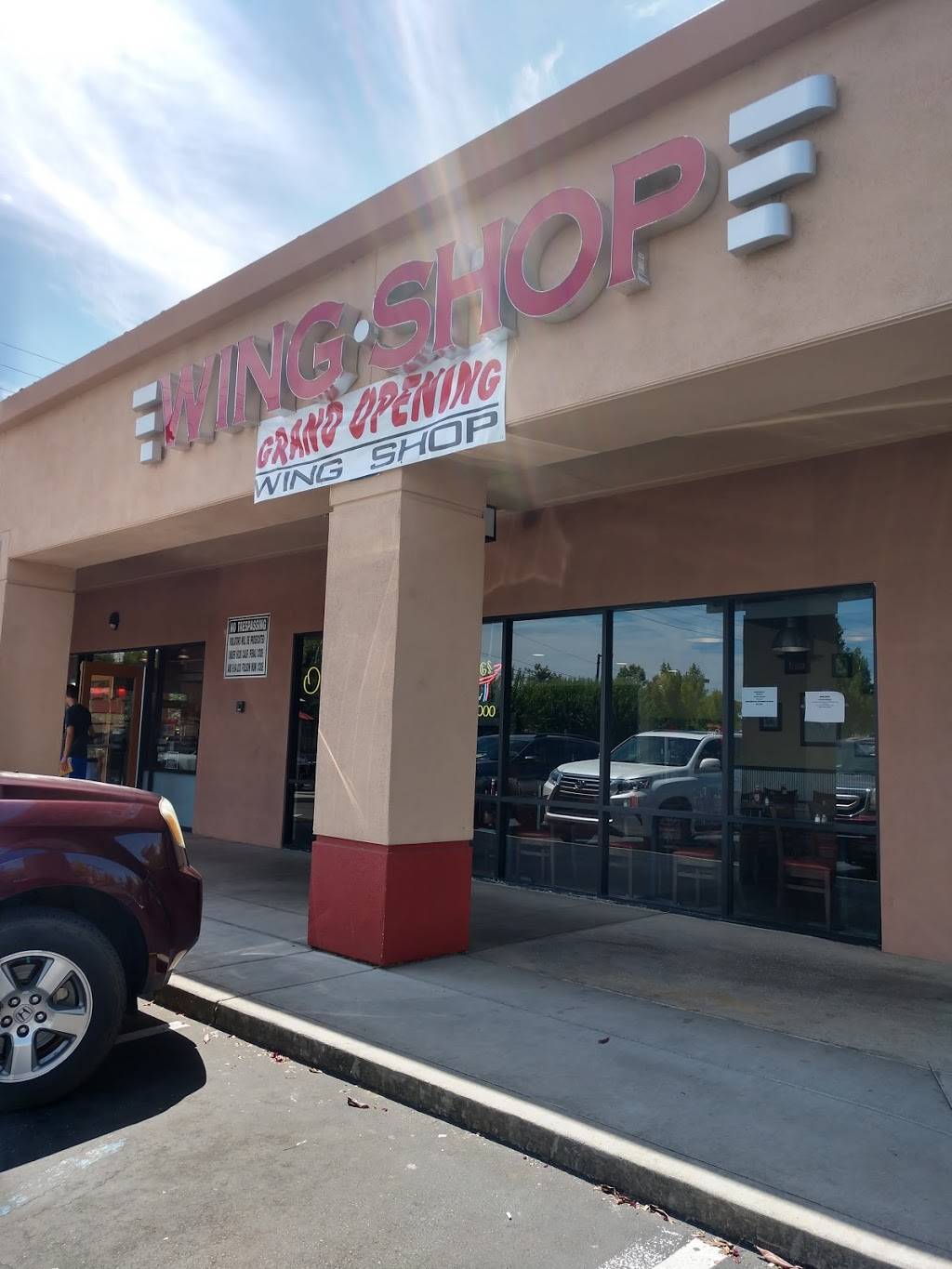 WingShop | restaurant | 1115 E Bidwell St, Folsom, CA 95630, USA | 9169842000 OR +1 916-984-2000