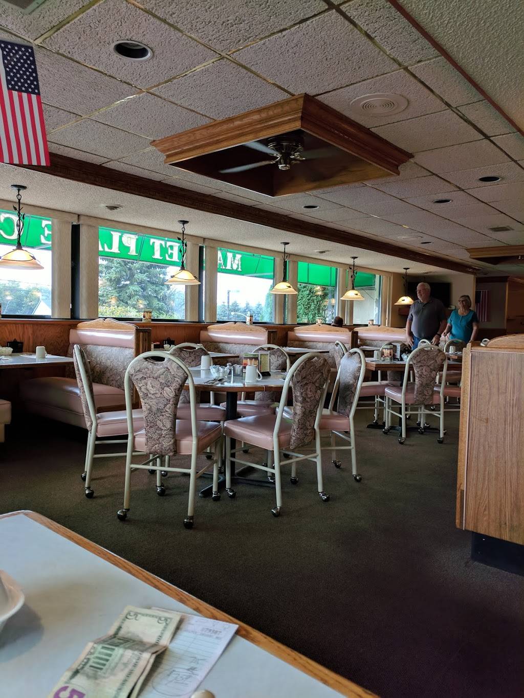 Market Place Cafe | restaurant | 3570 E Puetz Rd, Oak Creek, WI 53154, USA | 4147626222 OR +1 414-762-6222