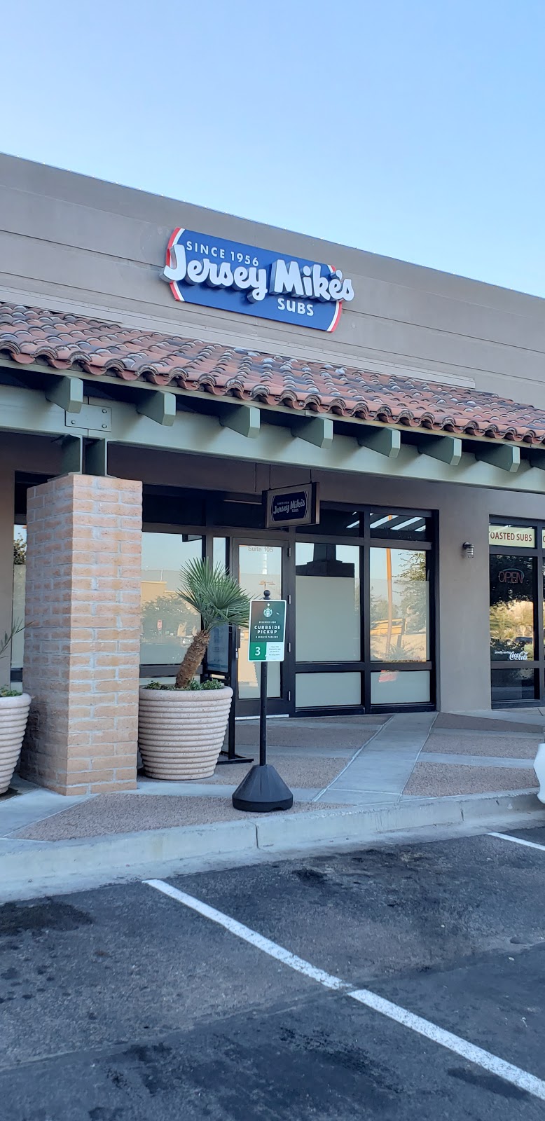 Jersey Mikes Subs | restaurant | 4984 S Power Rd Suite 105, Mesa, AZ 85212, USA | 4805904292 OR +1 480-590-4292