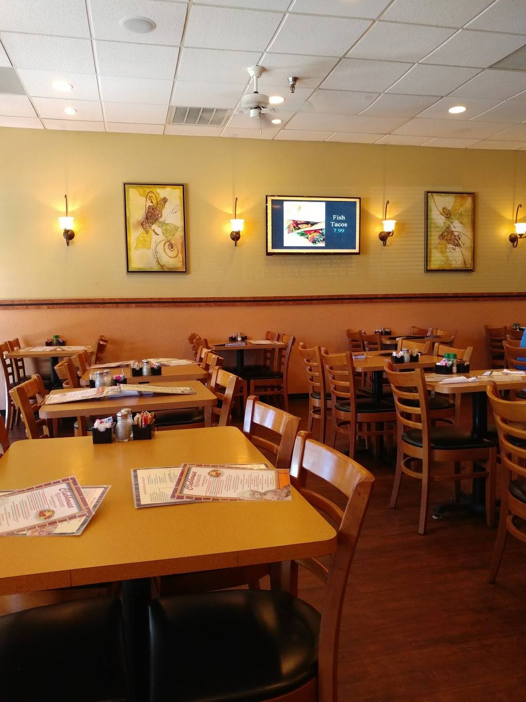 Club House Restaurant | restaurant | 10801 Starkey Rd #24, Largo, FL 33777, USA | 7273979251 OR +1 727-397-9251