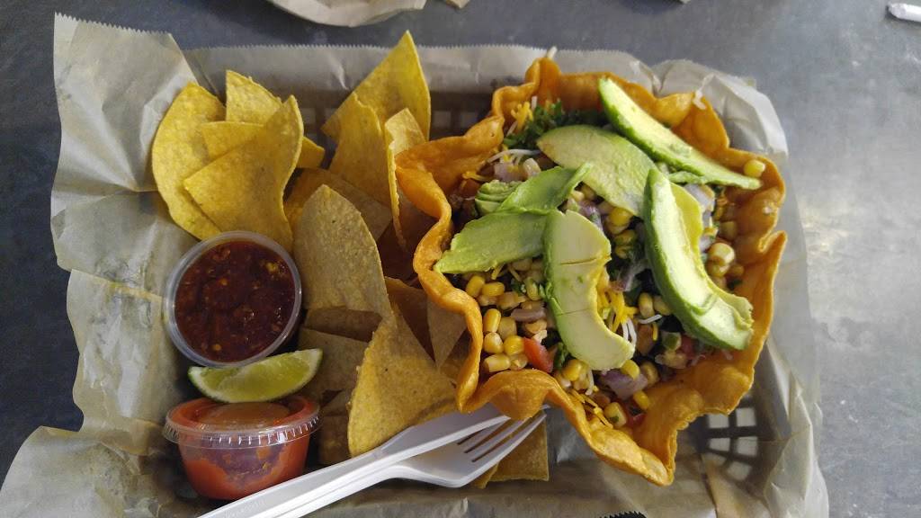 Salsa Fresca Mexican Grill | restaurant | 1831 Main St, Peekskill, NY 10566, USA | 9147392000 OR +1 914-739-2000