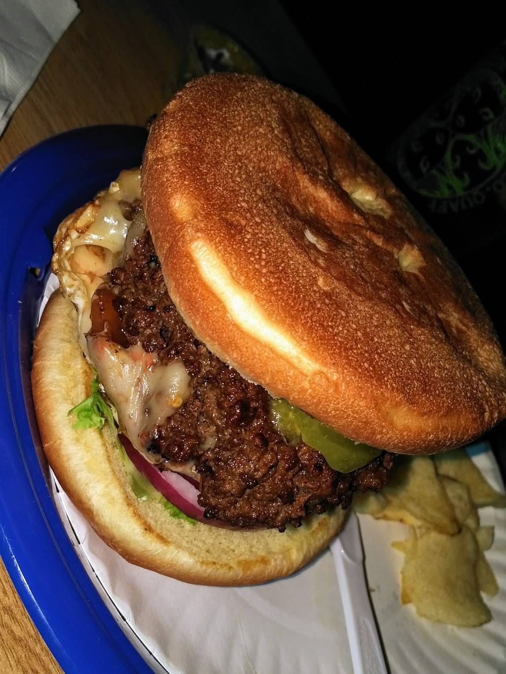 CJs Pub | restaurant | 236 S Michigan St, South Bend, IN 46601, USA | 5742335981 OR +1 574-233-5981