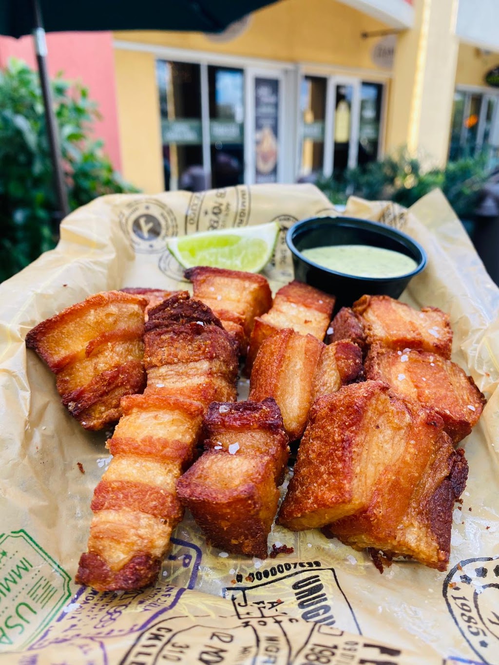 Francisca Charcoal Chicken & Meats (Miami Lakes) | restaurant | 6700 Main St, Miami Lakes, FL 33014, USA | 3054564942 OR +1 305-456-4942