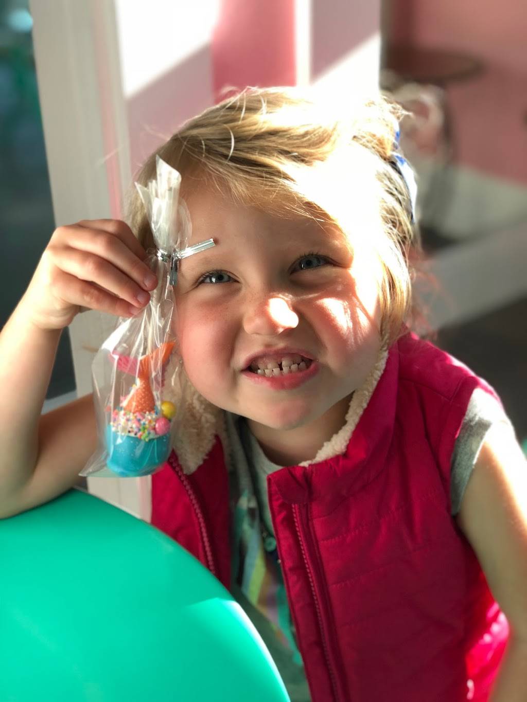 Hometown Desserts | restaurant | 507 Pine Ave, Anna Maria, FL 34216, USA | 9418963167 OR +1 941-896-3167