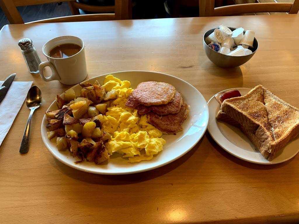 Sunset Grill | restaurant | 150 N Queen St, Etobicoke, ON M9C 1A8, Canada | 4166200080 OR +1 416-620-0080