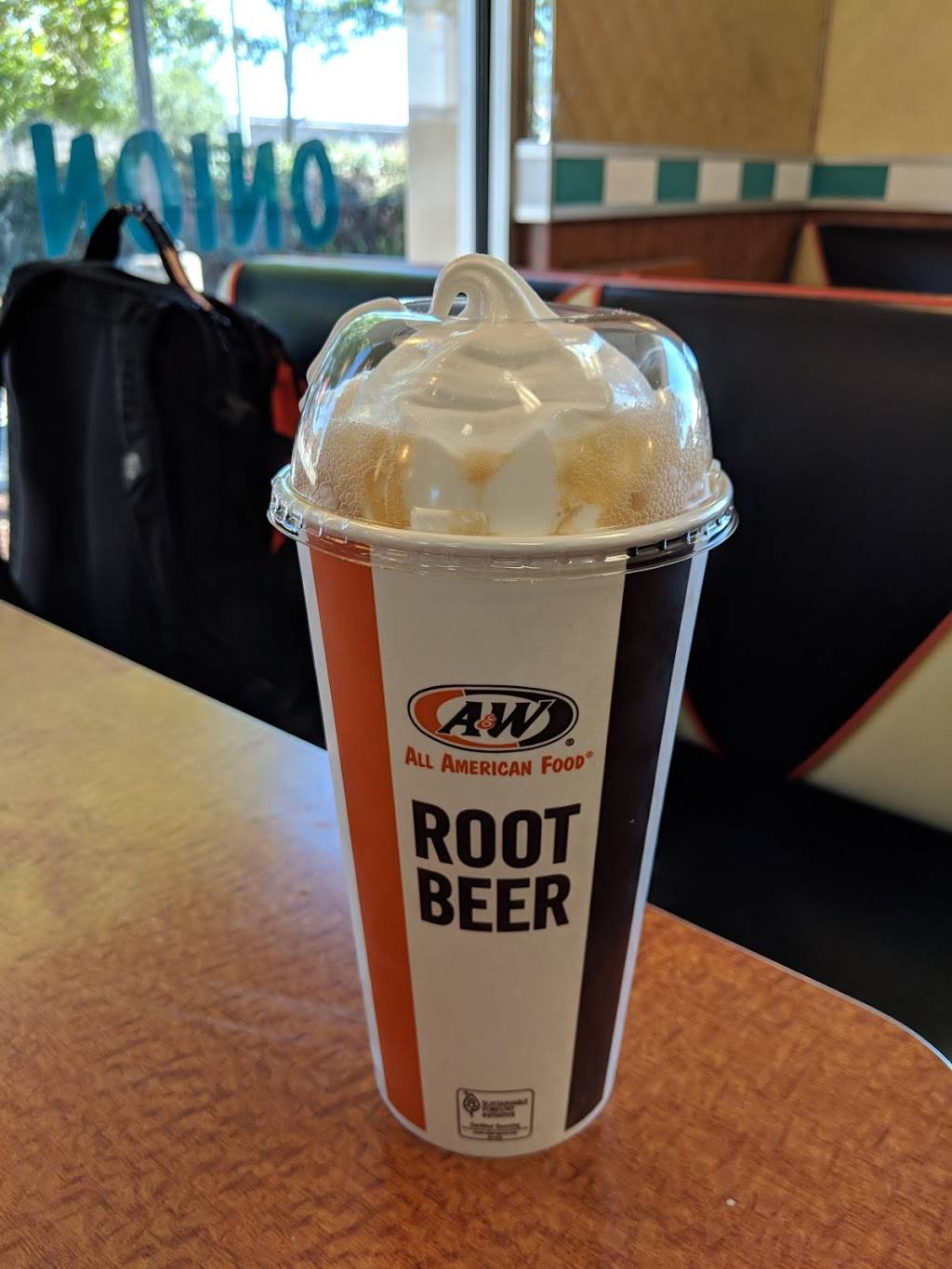 A&W | restaurant | 2187 Merced St, San Leandro, CA 94577, USA | 5104837130 OR +1 510-483-7130
