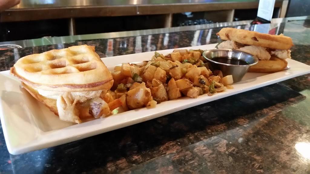 Hoppy Pig | restaurant | 135 N Kinzie Ave, Bradley, IL 60915, USA | 8156143134 OR +1 815-614-3134