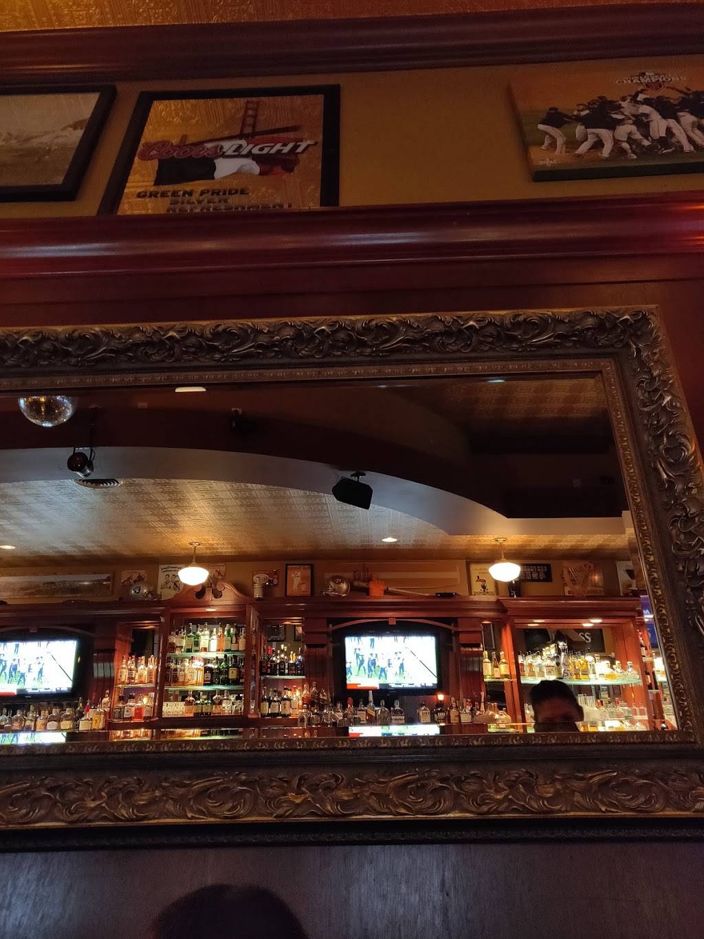 Parkside Tavern | restaurant | 1940 Taraval, San Francisco, CA 94116, USA | 4157318900 OR +1 415-731-8900