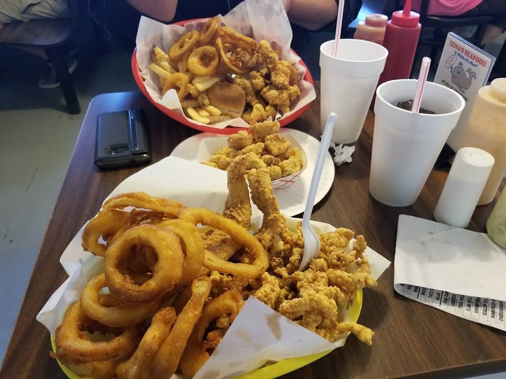 Lenas Seafood | restaurant | 18478 FL-40, Silver Springs, FL 34488, USA | 3526256489 OR +1 352-625-6489