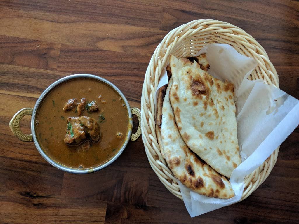 Naan & Curry | restaurant | 375 Saratoga Ave e, San Jose, CA 95129, USA | 4082431557 OR +1 408-243-1557