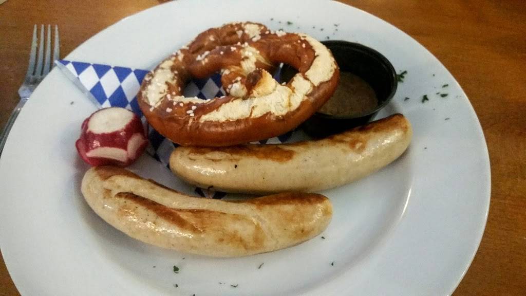 Hofbrauhaus St. Petersburg | restaurant | 123 4th St S, St. Petersburg, FL 33701, USA | 7278983333 OR +1 727-898-3333