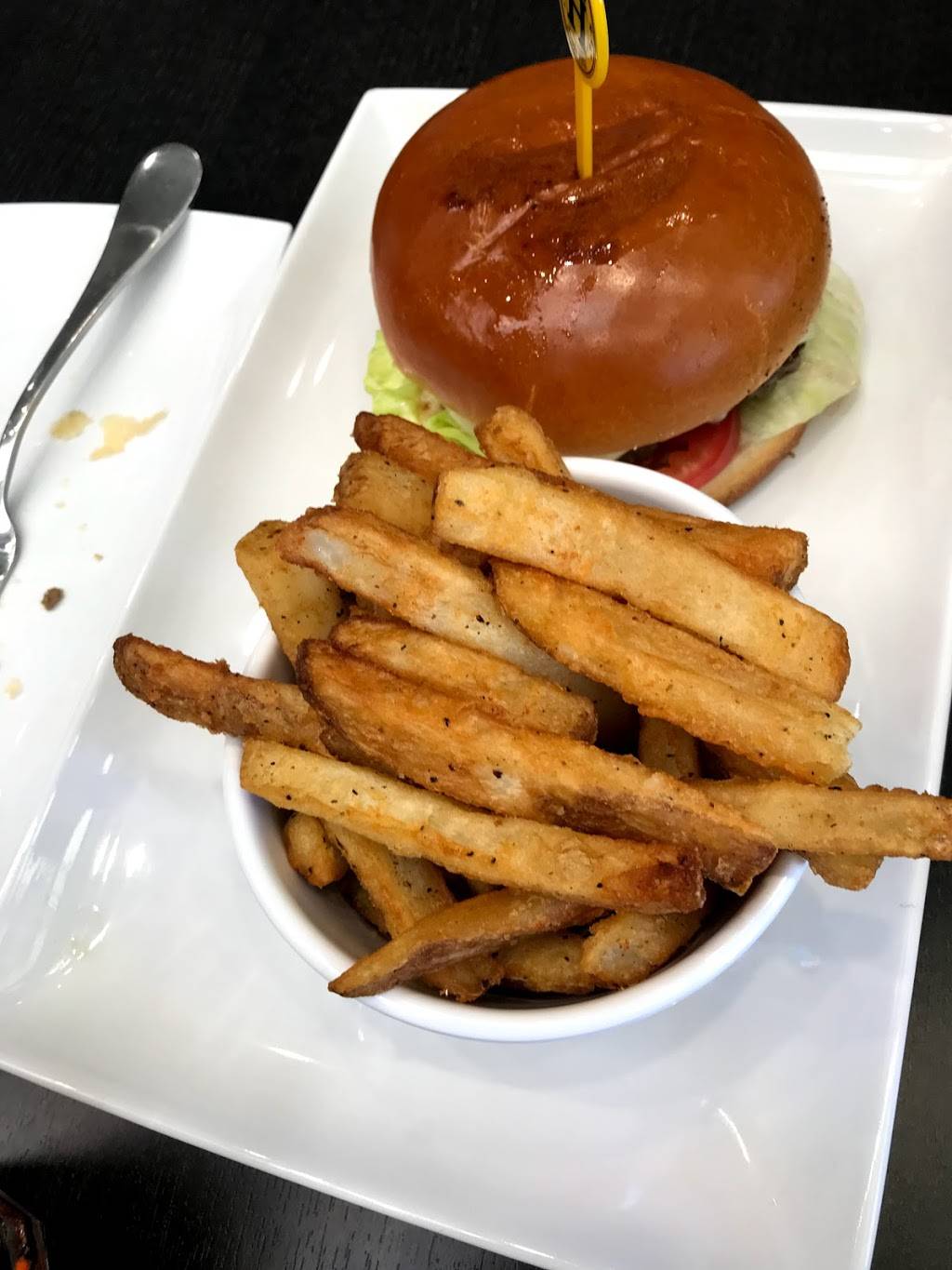 Hocca Bar | restaurant | 8001 S Orange Blossom Trail, Orlando, FL 32809, USA | 4079881886 OR +1 407-988-1886