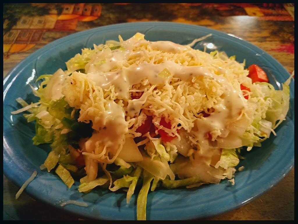El Charrito | restaurant | 135 Village Center Rd, Harlan, KY 40831, USA | 6065738795 OR +1 606-573-8795