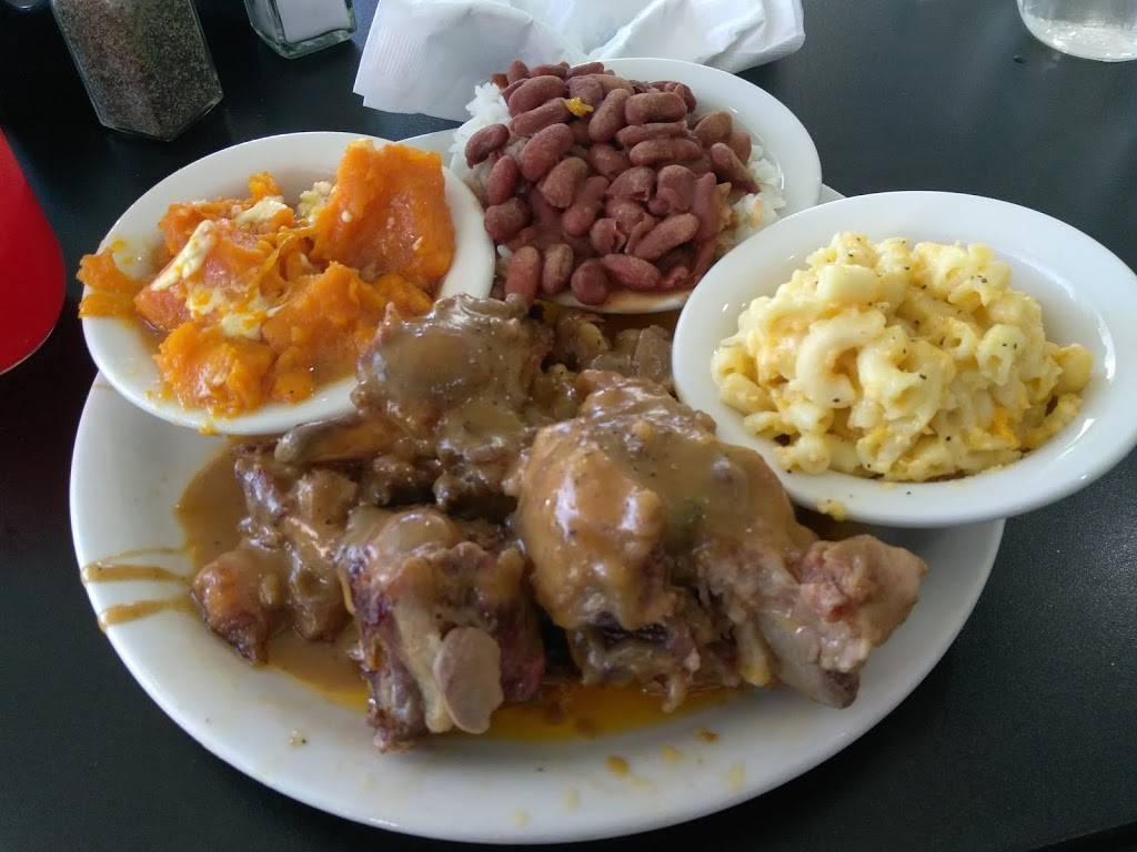 Kingfish Soulfood Bistro | restaurant | 9100 E US Hwy 40, Independence, MO 64055, USA | 3176836638 OR +1 317-683-6638