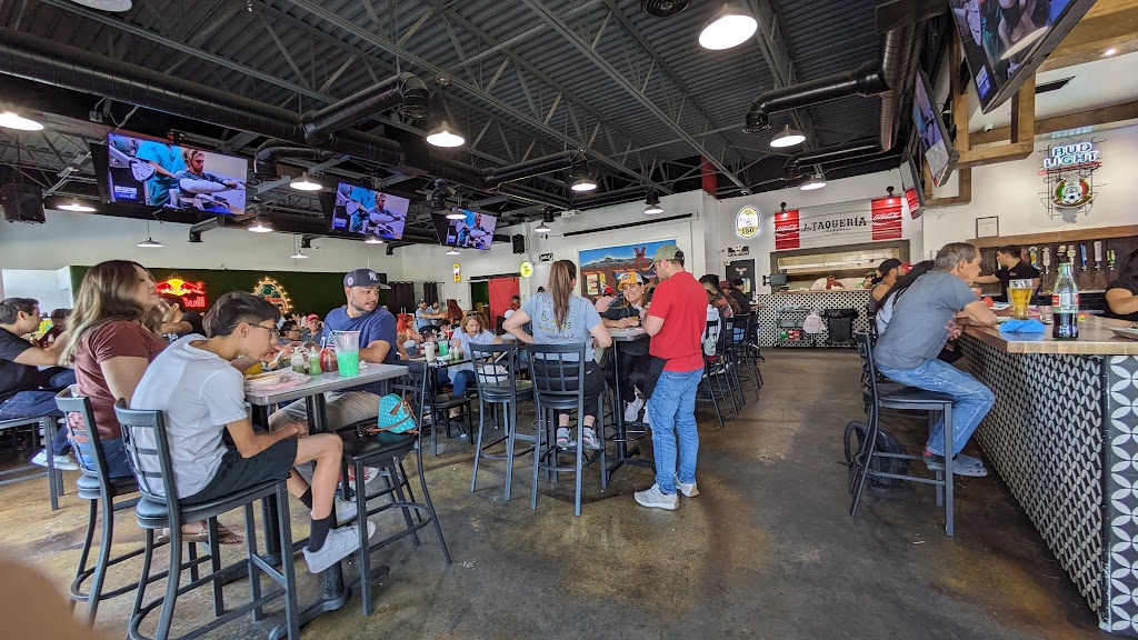 La Taqueria Tradicional | restaurant | 1050 Sunland Park Dr Suite A-700, El Paso, TX 79922, USA | 9153002555 OR +1 915-300-2555