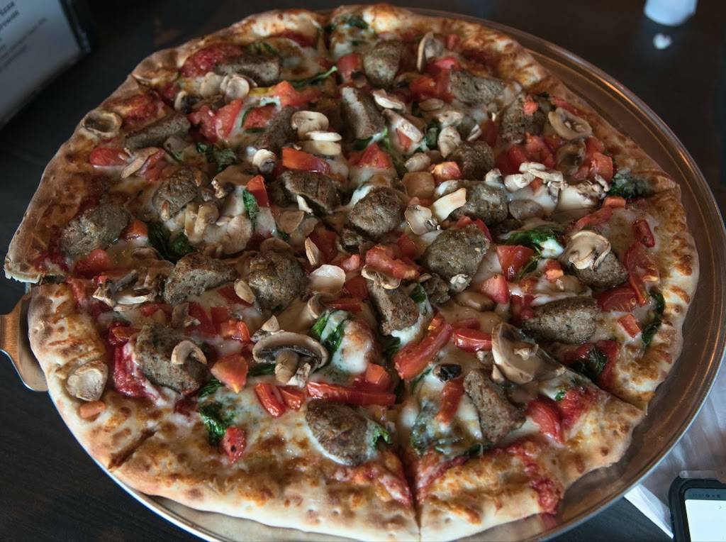 Apollo Pizza | restaurant | 1451 Leestown Rd, Lexington, KY 40511, USA | 8595232992 OR +1 859-523-2992