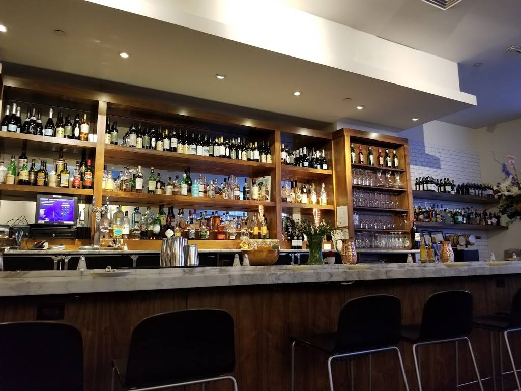 Da Claudio | restaurant | 21 Ann St, New York, NY 10038, USA | 2122852668 OR +1 212-285-2668