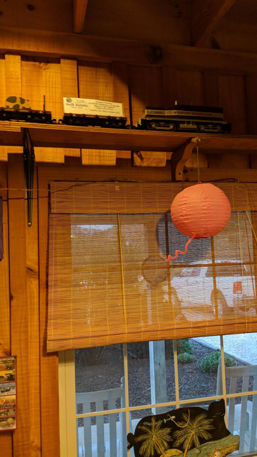 Motleys BBQ Restaurant | restaurant | 4917 NC-113, Laurel Springs, NC 28644, USA | 3363592191 OR +1 336-359-2191