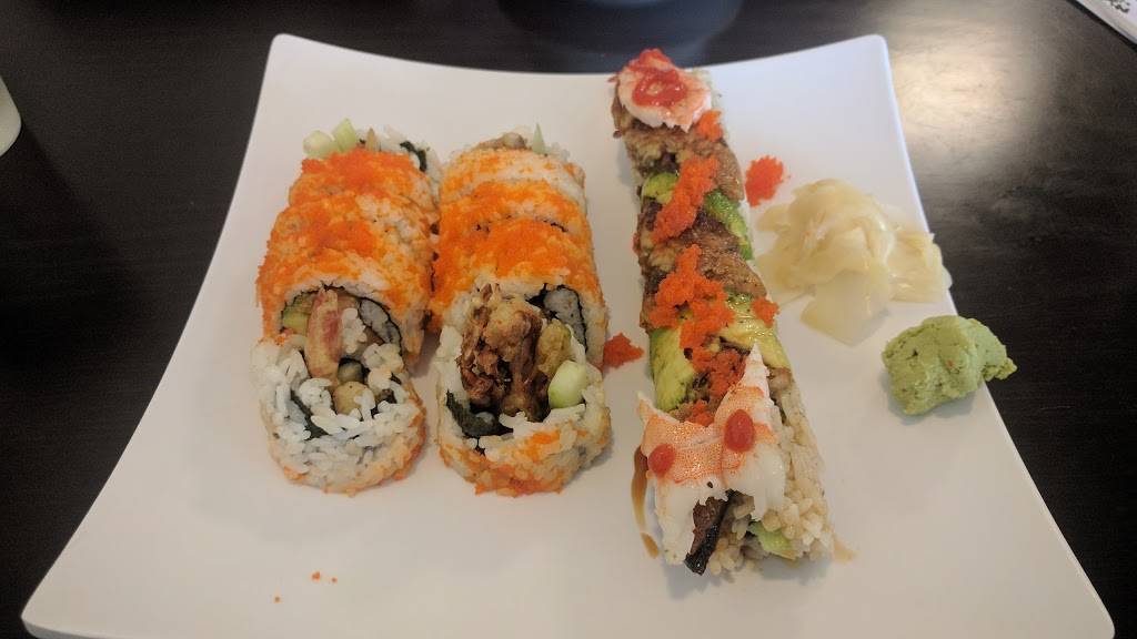 Shawns Sushi | restaurant | 5612 Northwest Expy, Warr Acres, OK 73132, USA | 4057922211 OR +1 405-792-2211