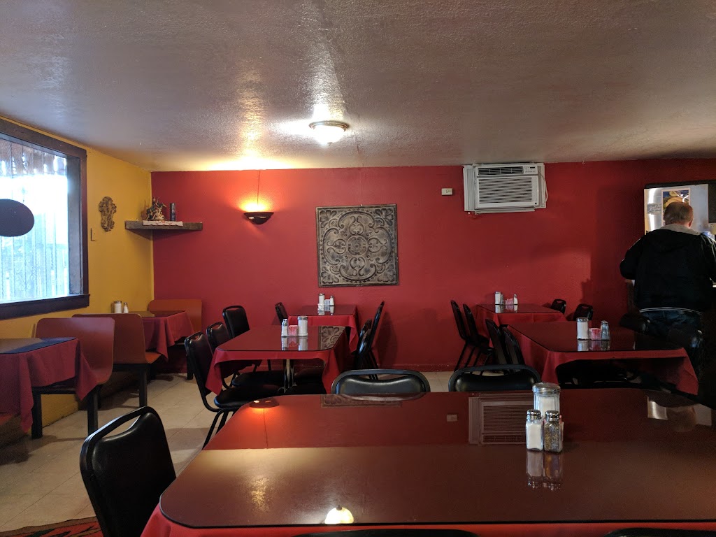 El Molcajete Restaurant | restaurant | 1013 E Overland, Scottsbluff, NE 69361, USA | 3086327301 OR +1 308-632-7301