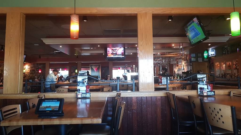 Applebees Grill + Bar | restaurant | 2501 Fulkerth Rd, Turlock, CA 95380, USA | 2096567441 OR +1 209-656-7441