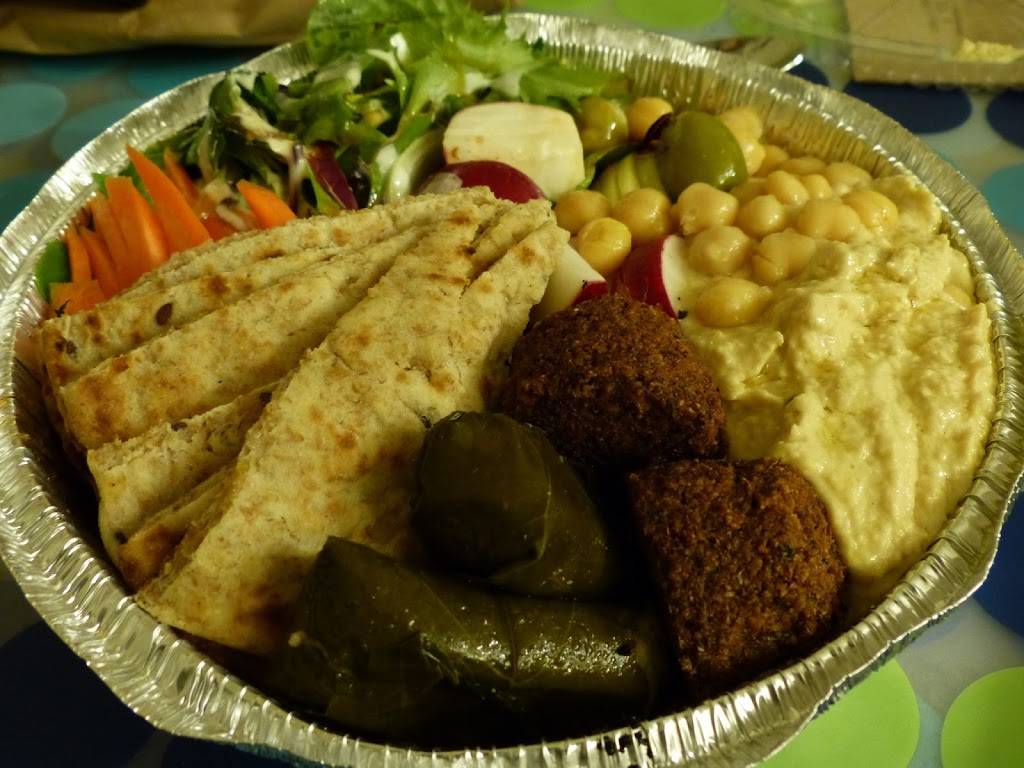 Andrews Healthy Foods | restaurant | 737 Broadway, Bayonne, NJ 07002, USA | 2013390033 OR +1 201-339-0033