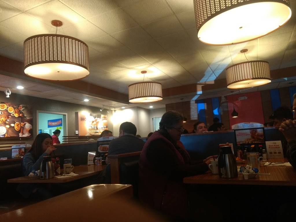 IHOP | restaurant | 2390 Roll Dr, San Diego, CA 92154, USA | 6196710282 OR +1 619-671-0282