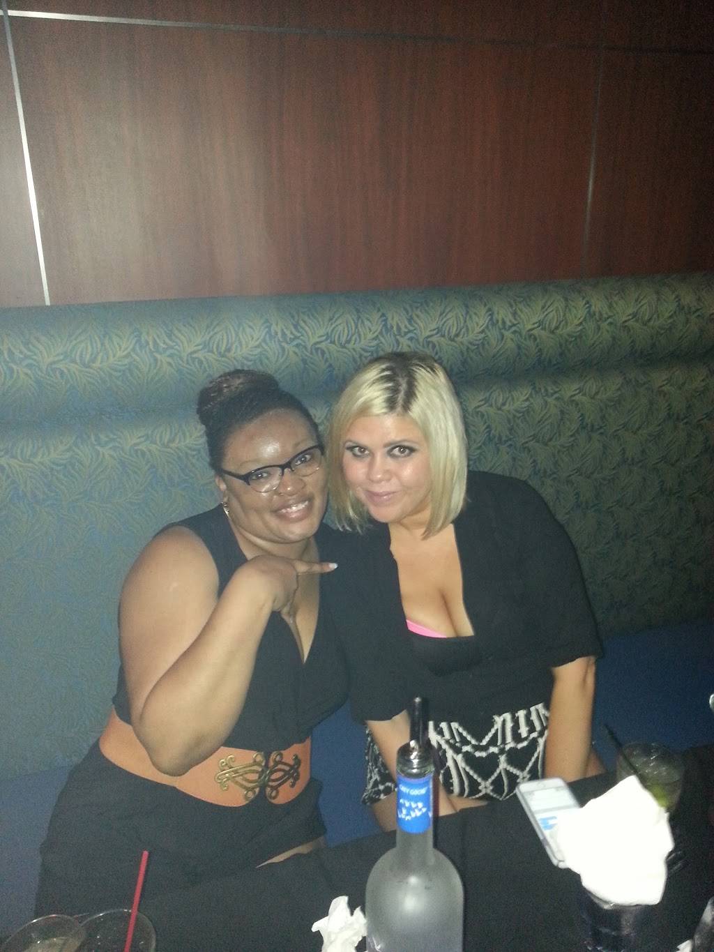 Shark Bar and Grill | restaurant | 6121 W Park Blvd, Plano, TX 75093, USA | 2148105483 OR +1 214-810-5483