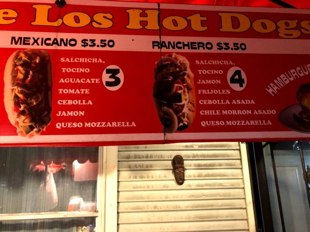 La Casa De Los hot dogs | restaurant | 901 W Cavalcade St, Houston, TX 77009, USA | 8337465436 OR +1 833-746-5436