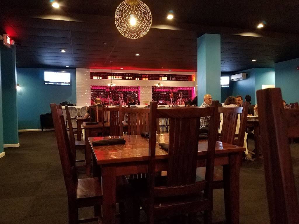 Sabores | restaurant | 202 E Main St, Johnson City, TN 37601, USA | 4237223702 OR +1 423-722-3702