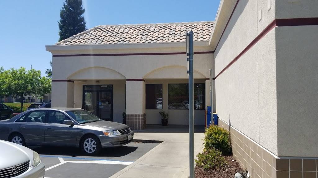 Dennys | restaurant | 5181 Foothills Blvd, Roseville, CA 95747, USA | 9167713658 OR +1 916-771-3658